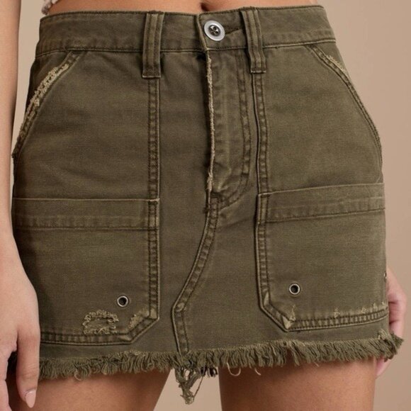 Free People Mini Skirt Denim Canvas Relaxed Utility Cut Off Pockets Size 26‎ - Picture 1 of 14